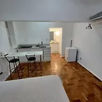 Apto Aconchegante Em Copacabana, Rio De Janeiro.